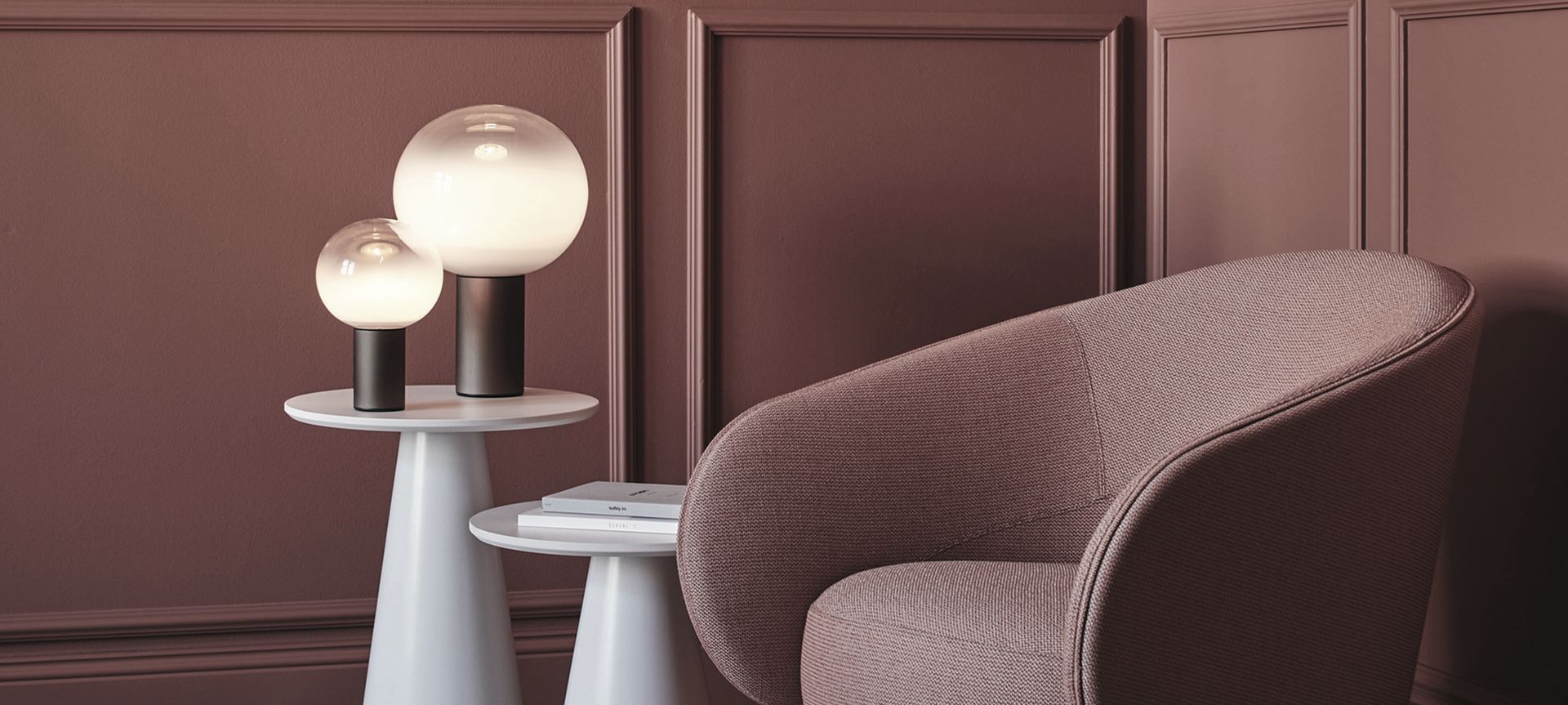 Laguna Table Lamp by Artemide from ECC.