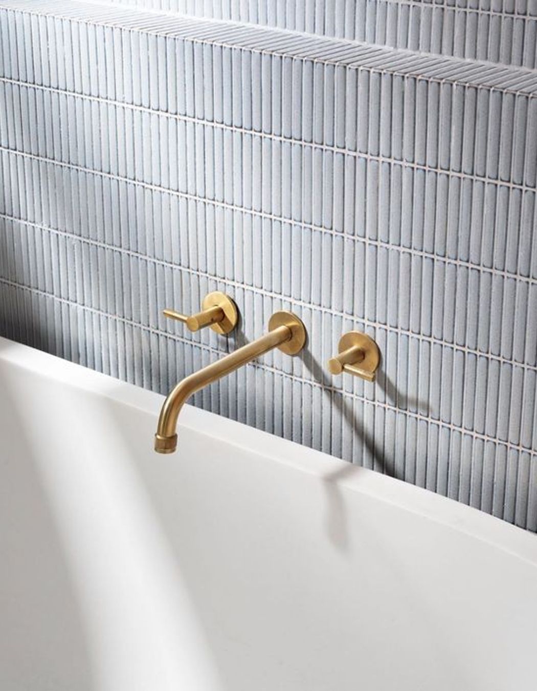 Mosaic finger tiles exude a Japandi design aesthetic – a celebration of clean lines and organic textures.