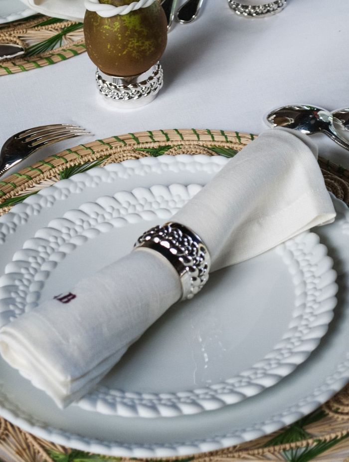 “Choose functional pieces that can be used from breakfast to dinner, and everything in between – it’s all about choosing quality you can enjoy for every meal.”