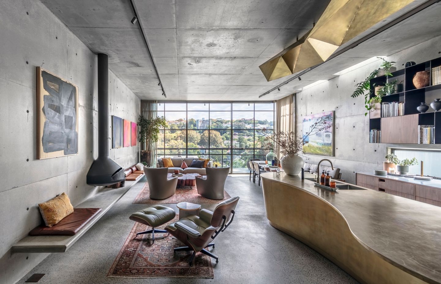 Carlotta Double Bay by Steel Window Design | Photography by Murray Fredericks