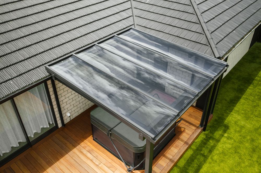 “This is a versatile pergola with an aluminium frame and you can have it with or without any infill; it can be an open-sky pergola or you can have a glass or polycarbonate infill,” says Rawling.