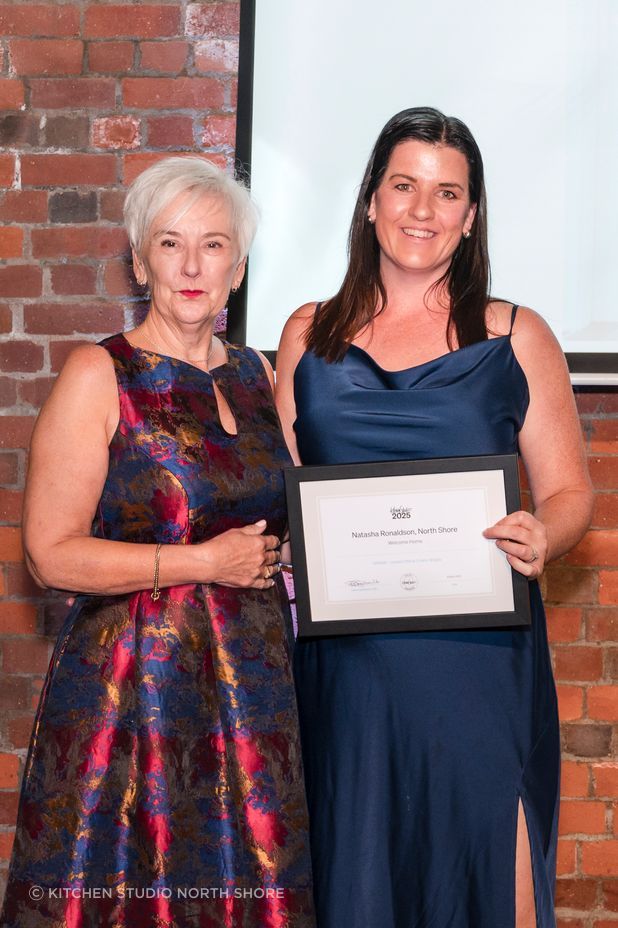 Natasha Ronaldson receiving the Character Kitchen 2025 award.
