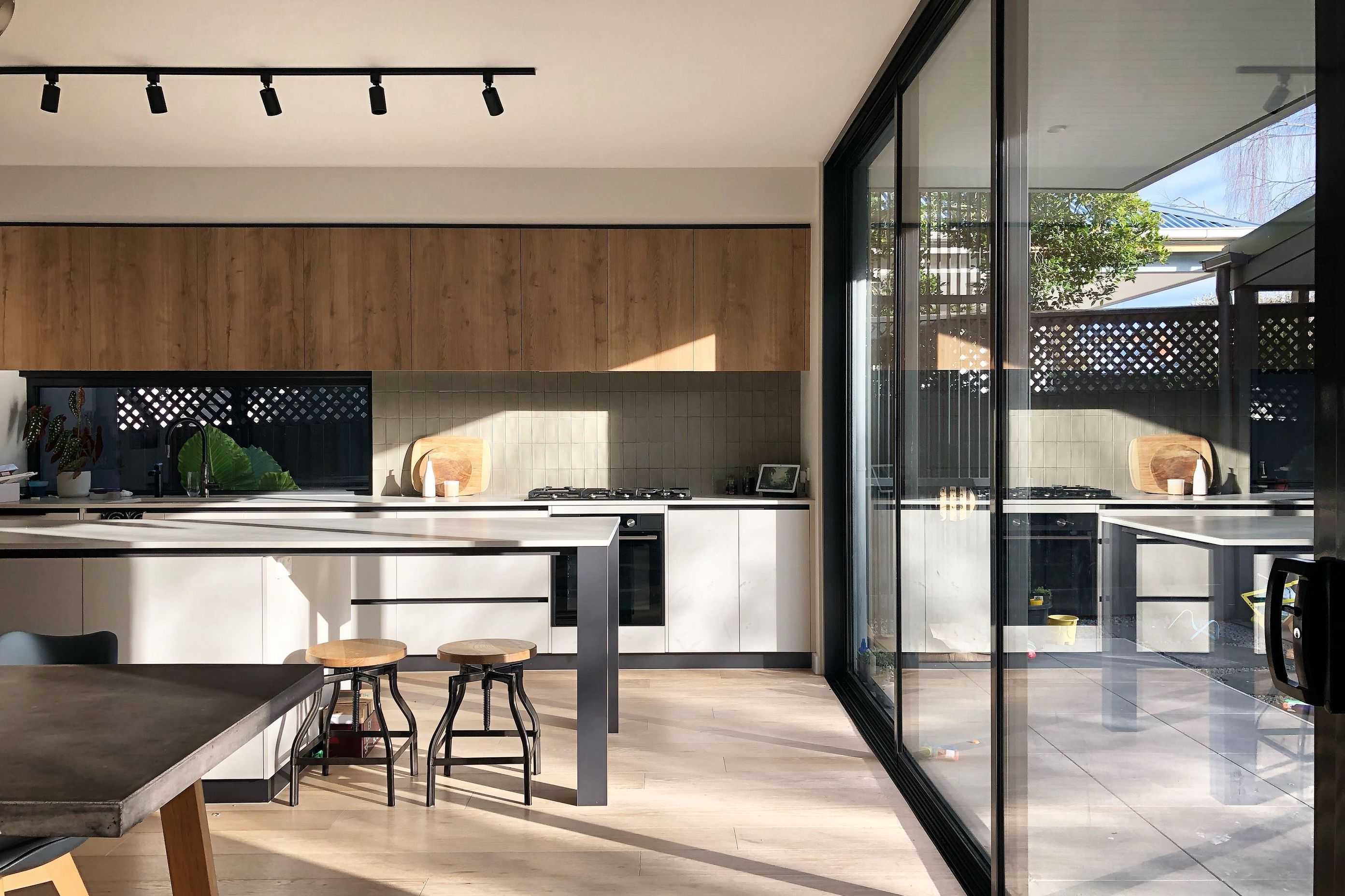 Completed in 2022, the transformation of this Edwardian period home into a contemporary masterpiece is a testament to Tham Architects' design philosophy.
