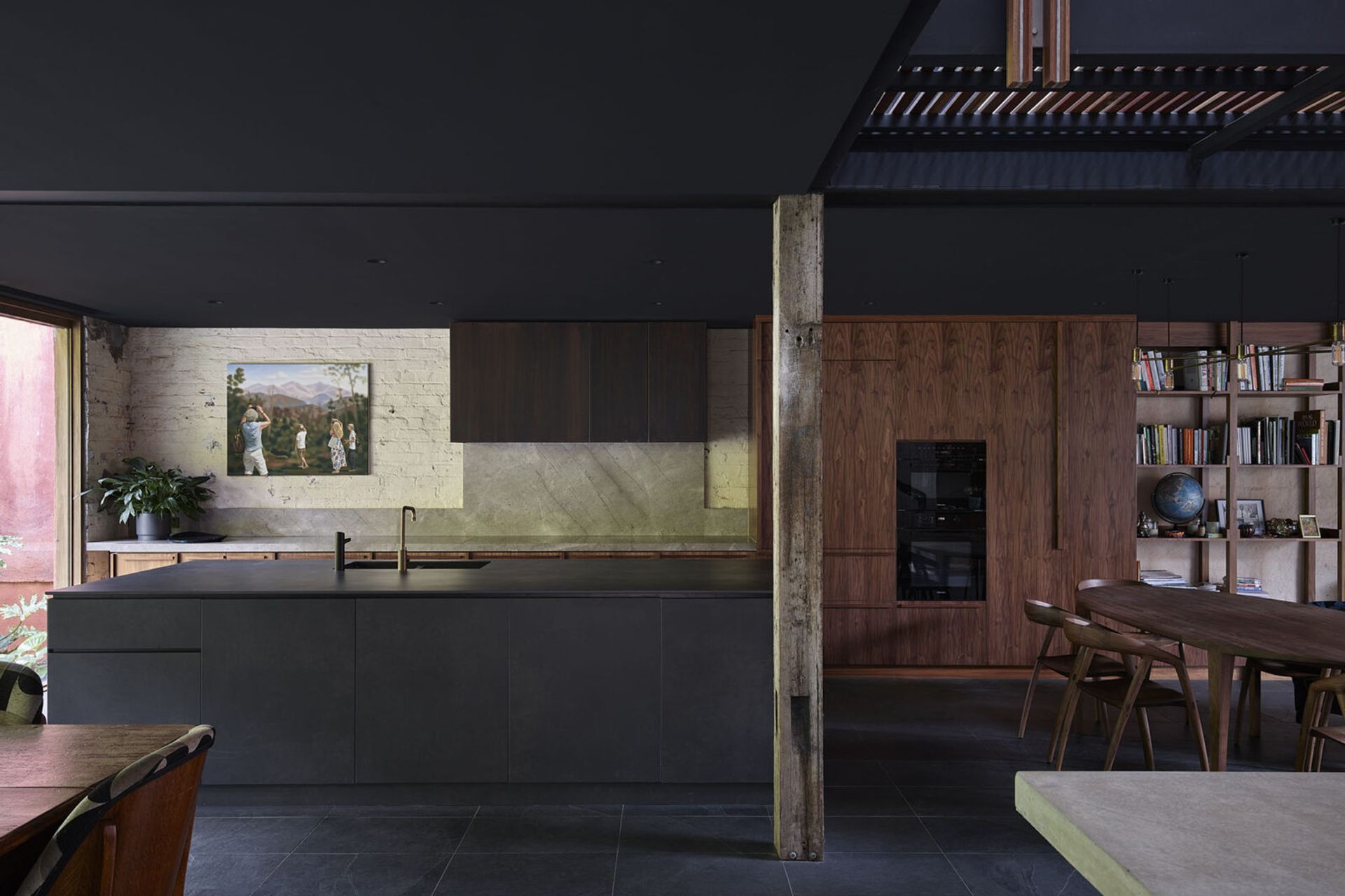 Stockroom Cottage by Architects EAT | Photography by Derek Swalwell