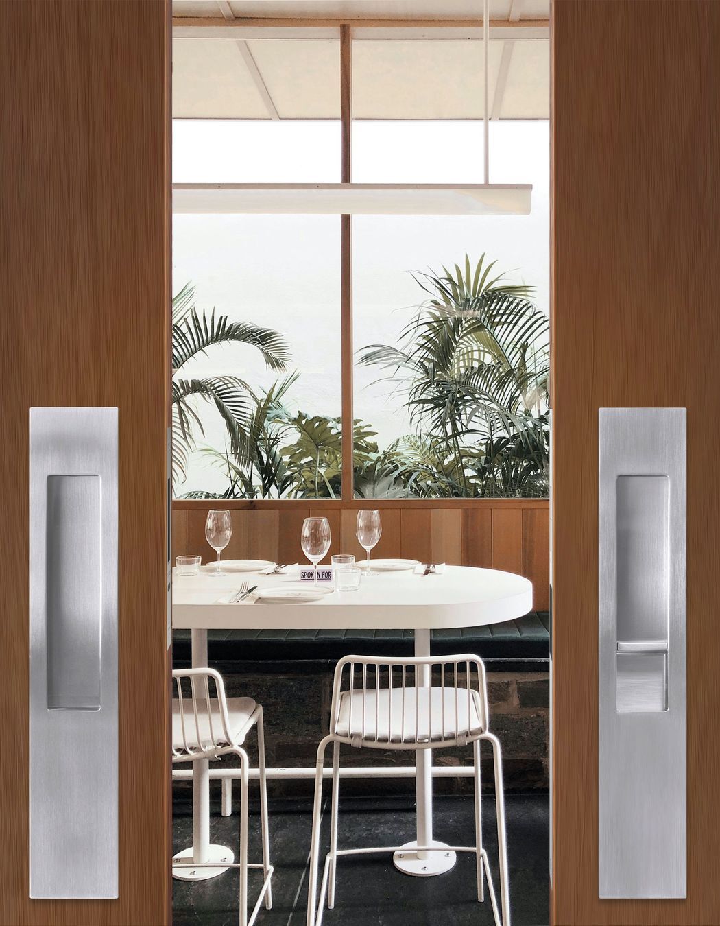 Flush pull with no key hole by Mardeco