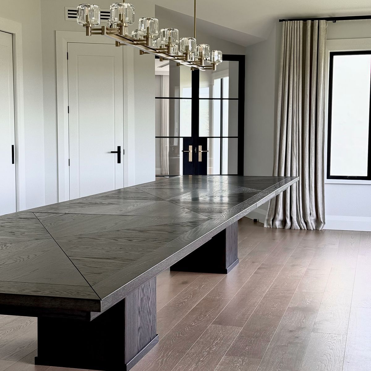 Crafting a custom six-metre oak dining table for a rural retreat
