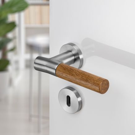 The latest trends in contemporary interior door handles