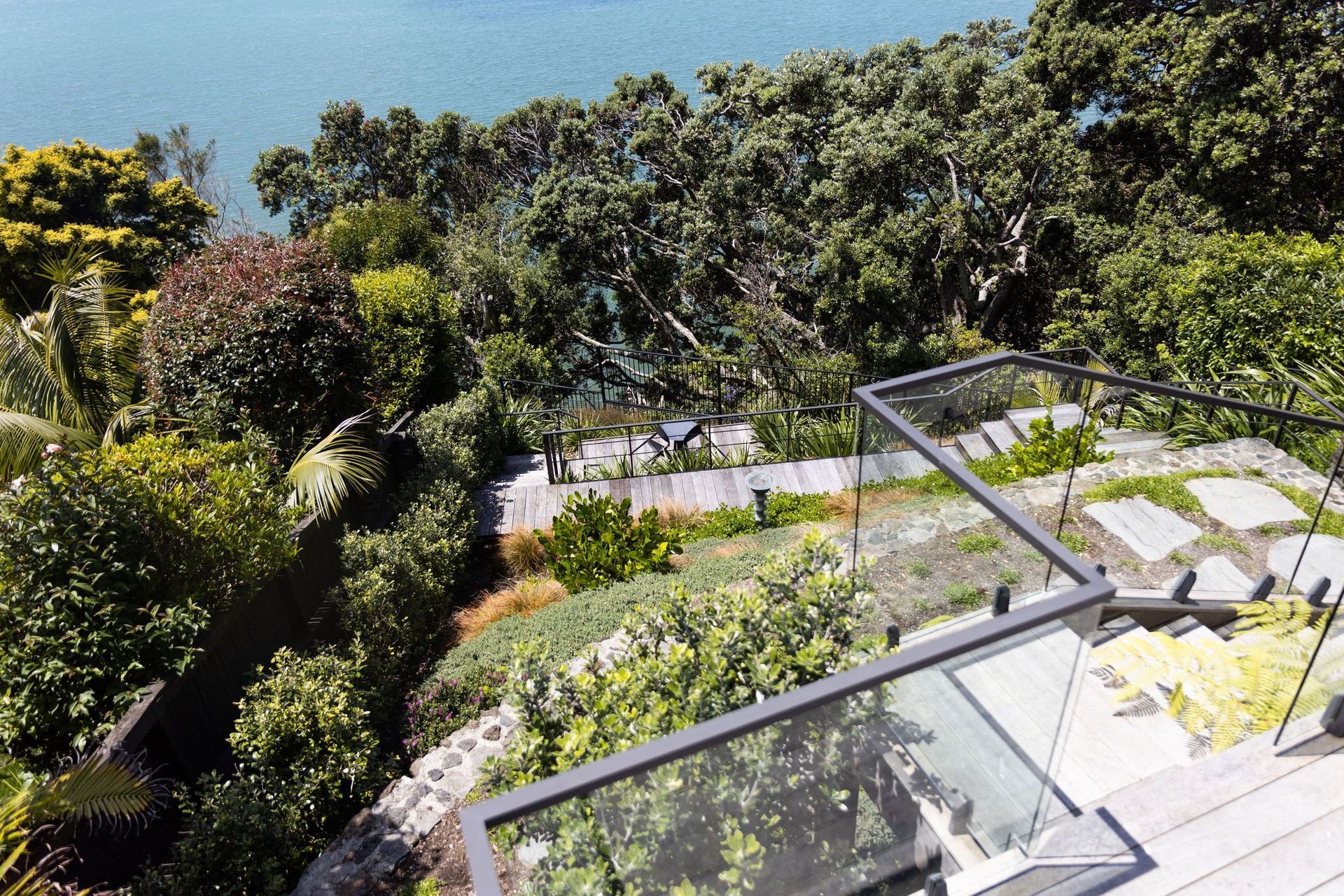 Steep sites provide an opportunity to play with levels and layers.