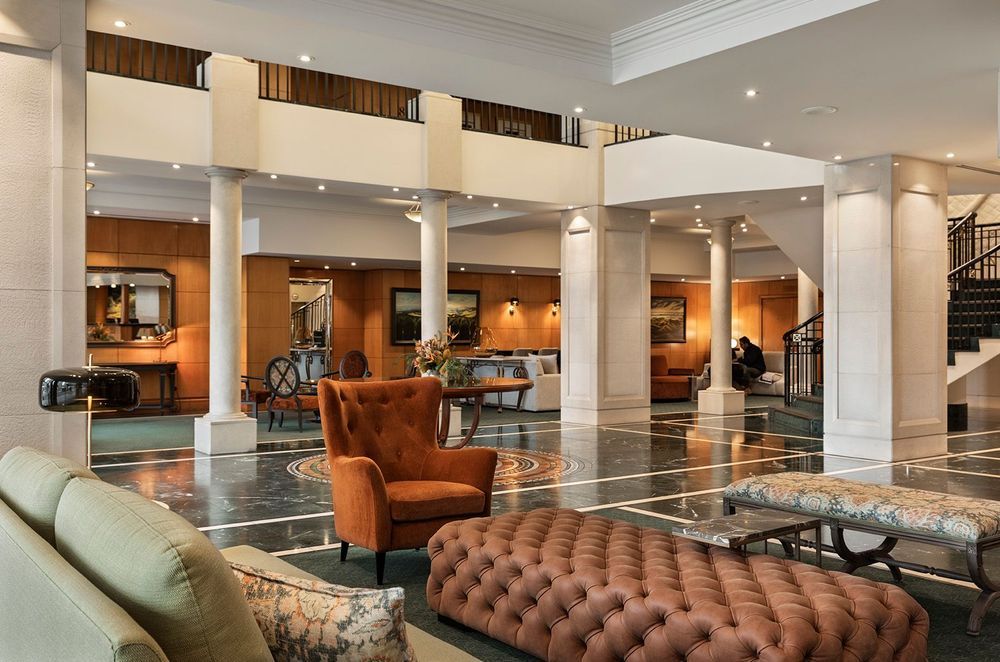 Situated in the heart of Auckland, this high-traffic lobby has been re-imagined to provide a welcoming atmosphere for both residents and guests.