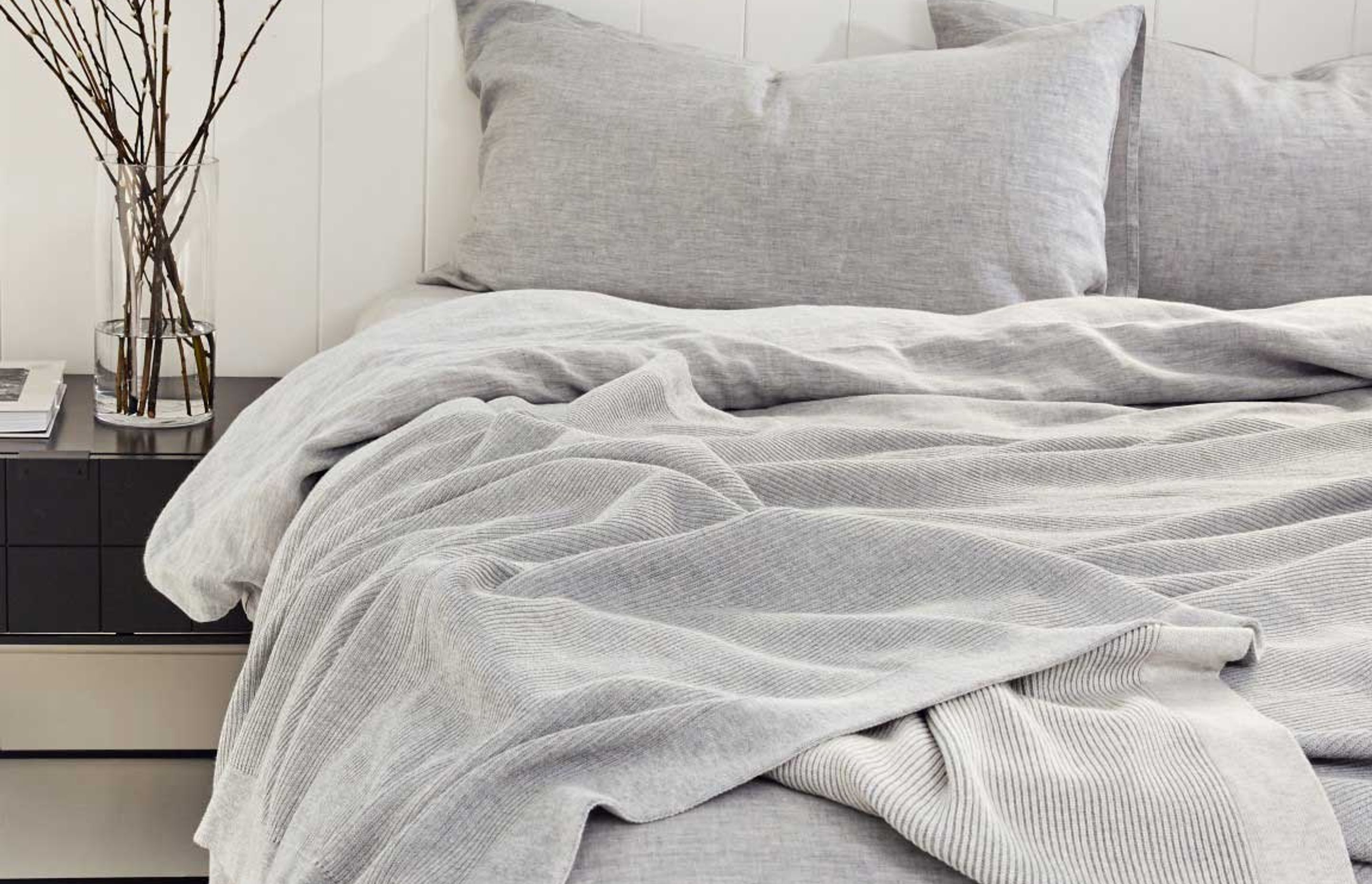 Pure cotton blanket in reversible rib in Dove Oyster by Bemboka