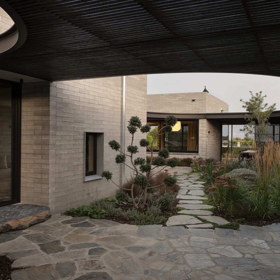 Slimline bricks: the sleek, versatile choice for your next project