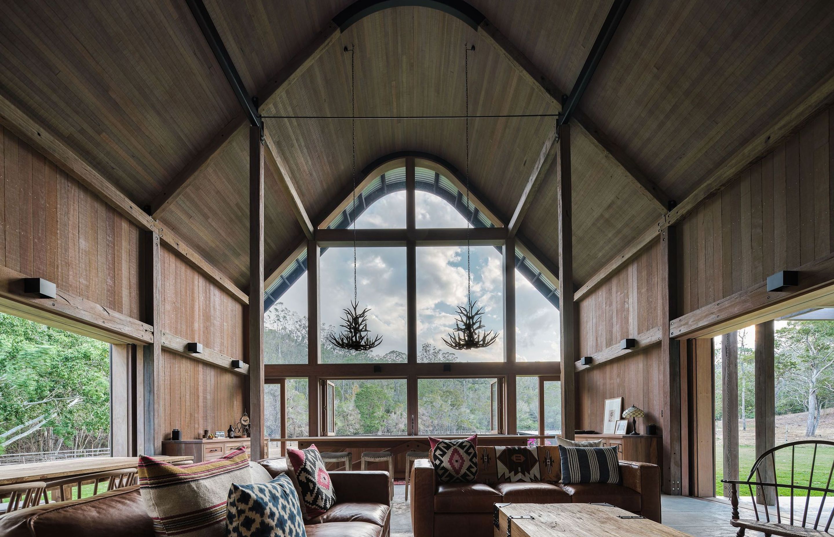 The Barn by Paul Uhlmann Architects | Photography by Andy Macpherson Studio