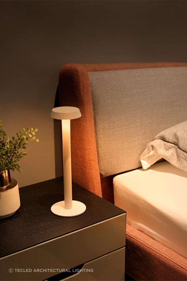 Rechargeable Touch Lamp
By TecLED
