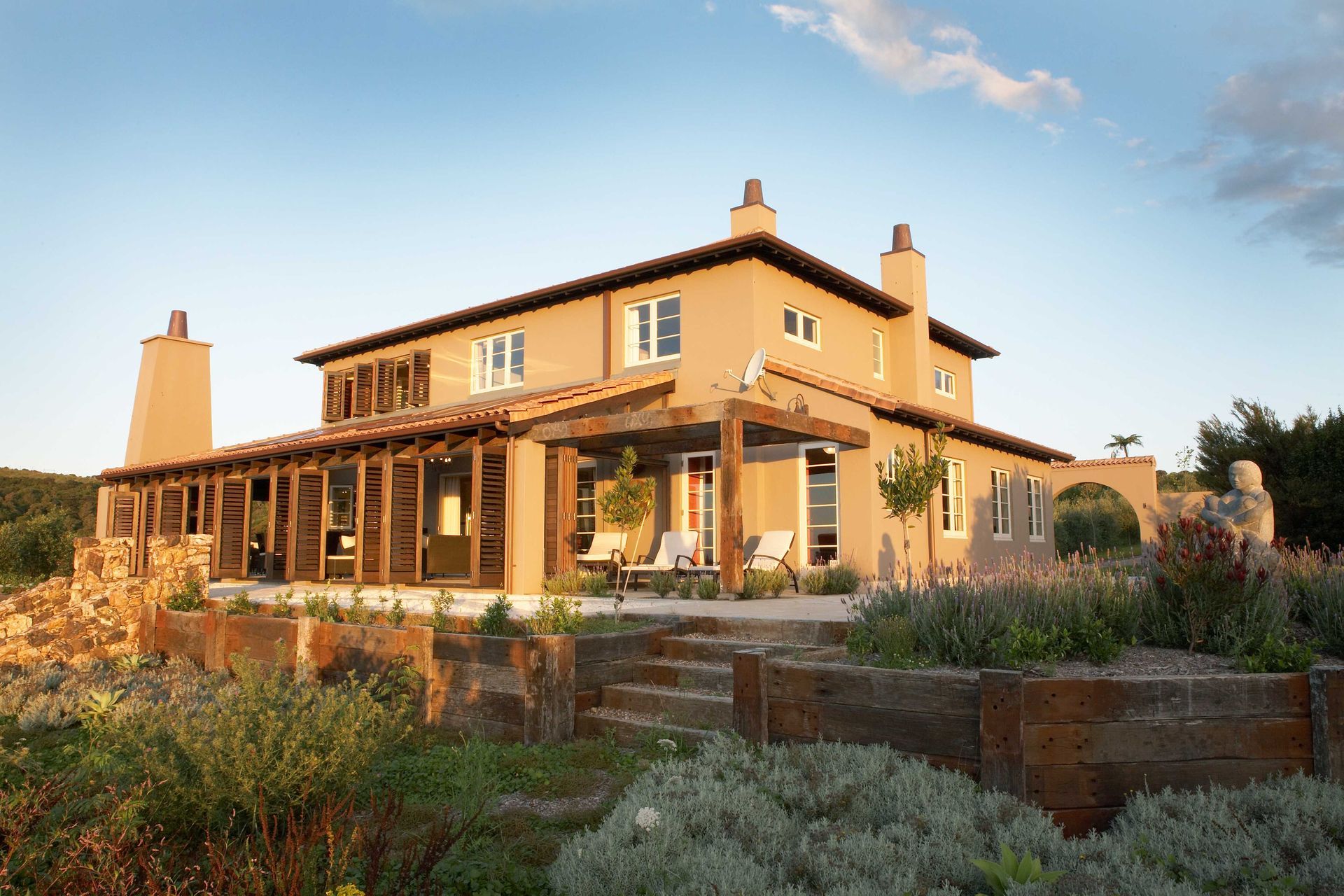 Villa Cascata — a home that wouldn't look amiss on the coast of the Mediterranean.