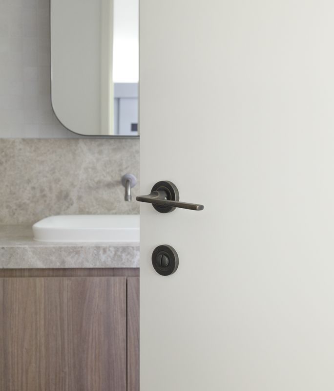 The finer details: learn how to choose door handles from the experts