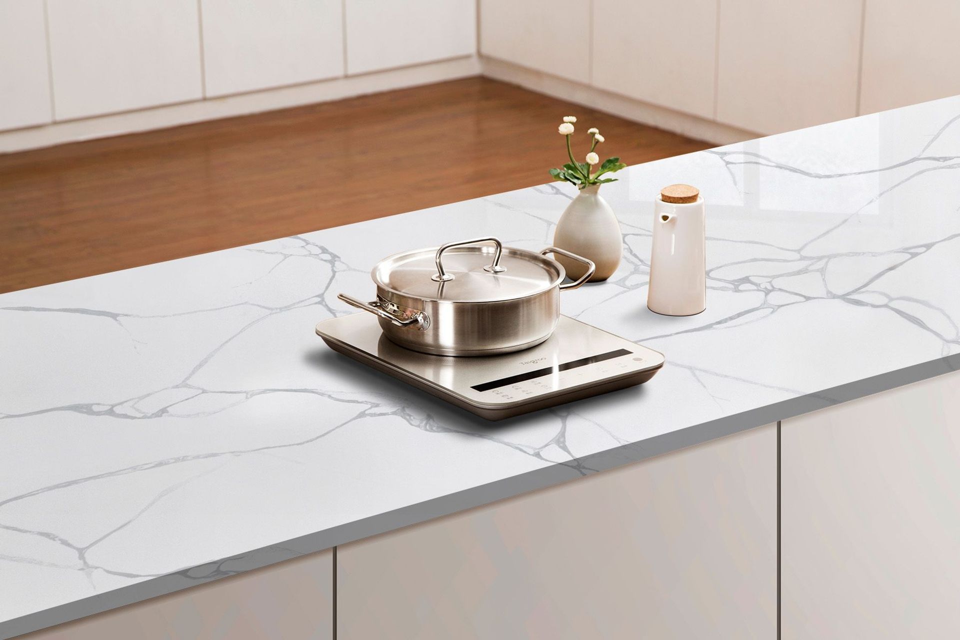 Part of the Transcendent range, YJE413 Fano slabs measure 3.2m x 1.6m.