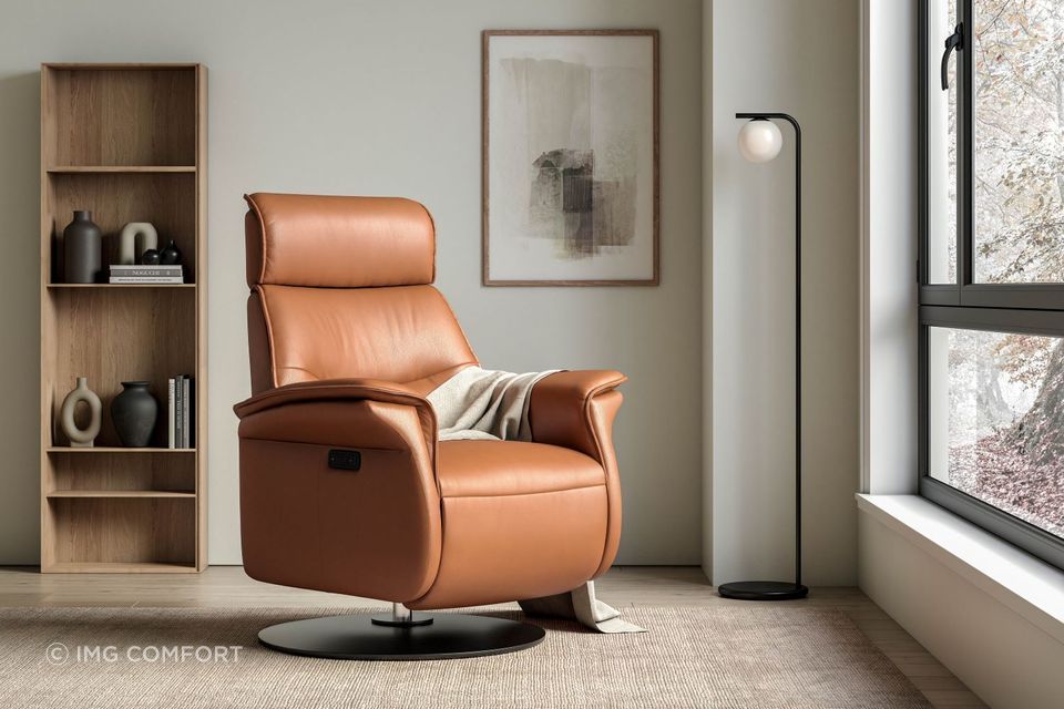 Chairs with the unique "zero gravity" allow you to rest feet above your heart for improved circulation. | Featured product: Sedona Relaxer