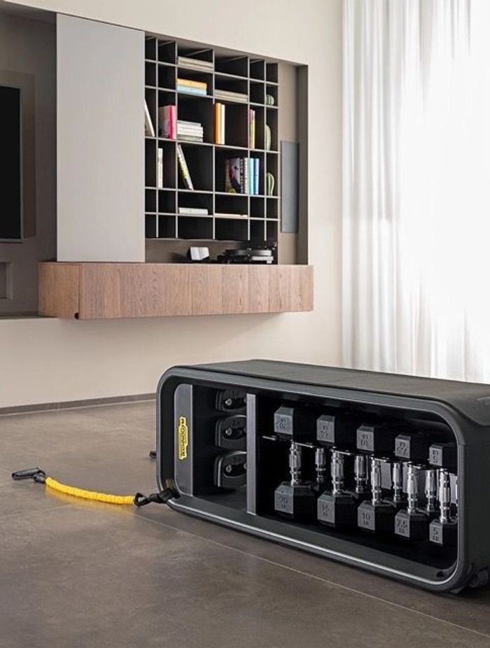 Over 200 workouts can be completed using the Technogym Bench.