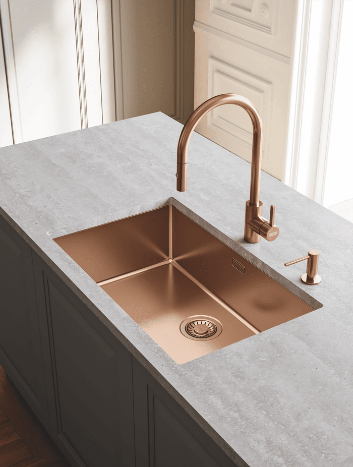 Franke Neo Pullout Tap (Copper).