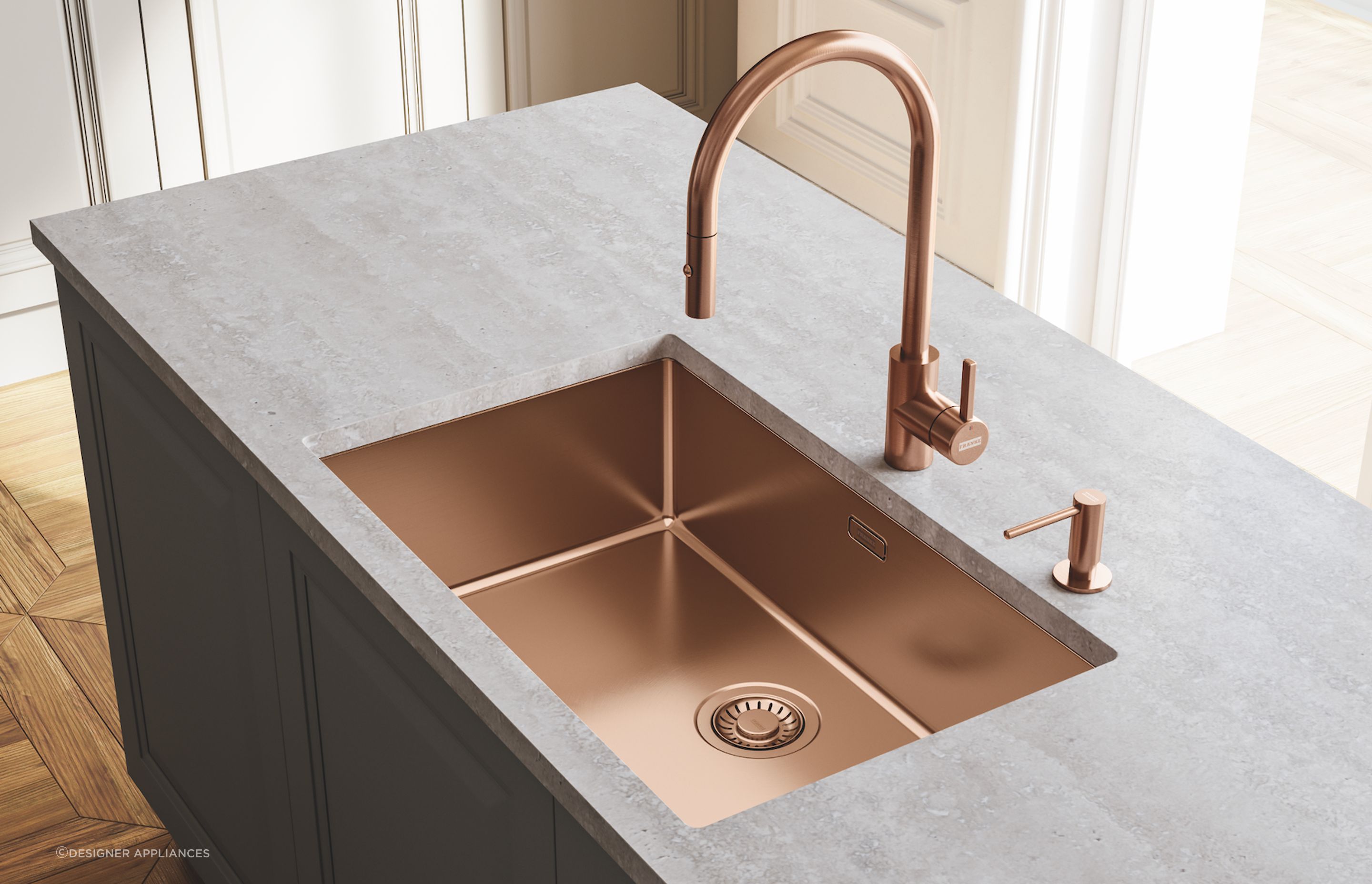 Franke Neo Pullout Tap (Copper).