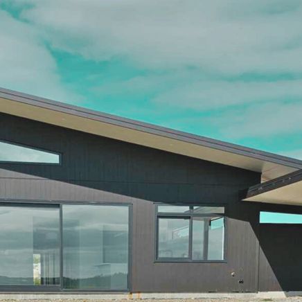 A bespoke kit set home in Mangawhai