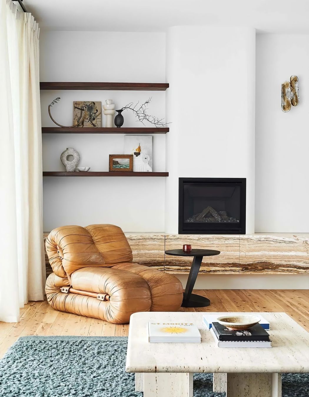 On middle shelf (centre) Kristy Hussey sculpture from SIBU Gallery. Photo credits: Alicia Taylor | Styling: Kerrie-Ann Jones