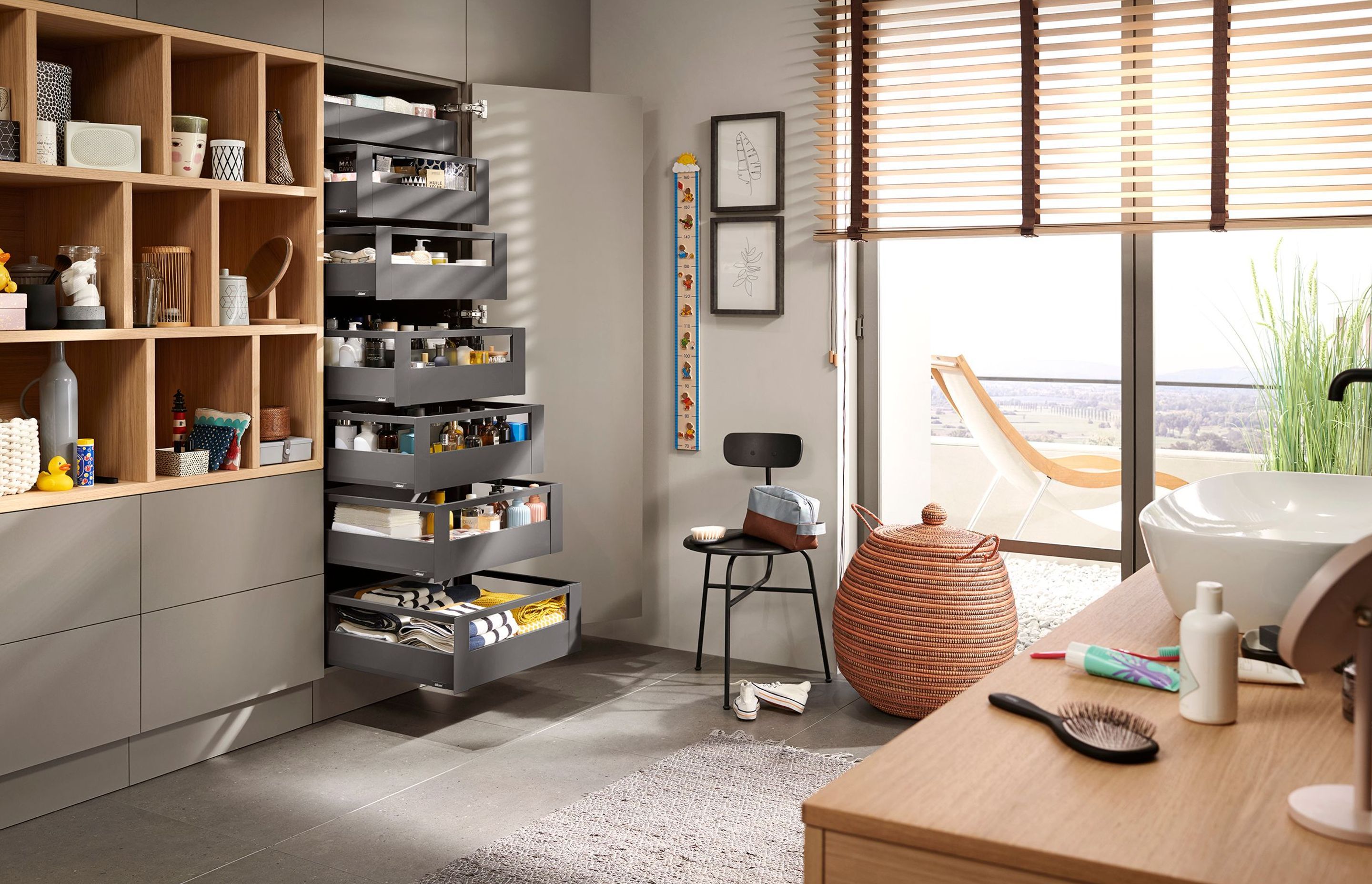 MERIVOBOX looks good in every home environment, from the kitchen to the bathroom.
