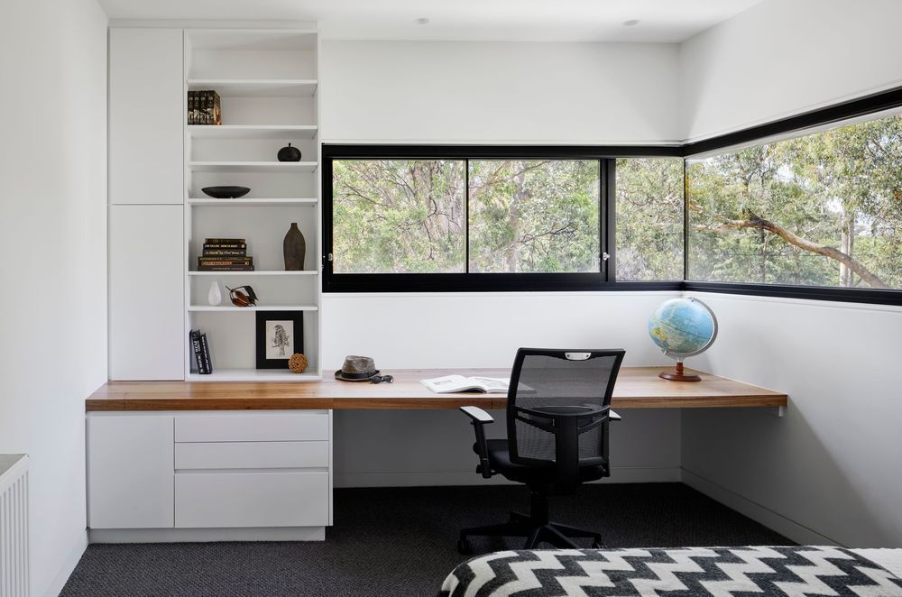 Laurel Grove by Kirsten Johnstone Architecture | Photography by Tatjana Plitt