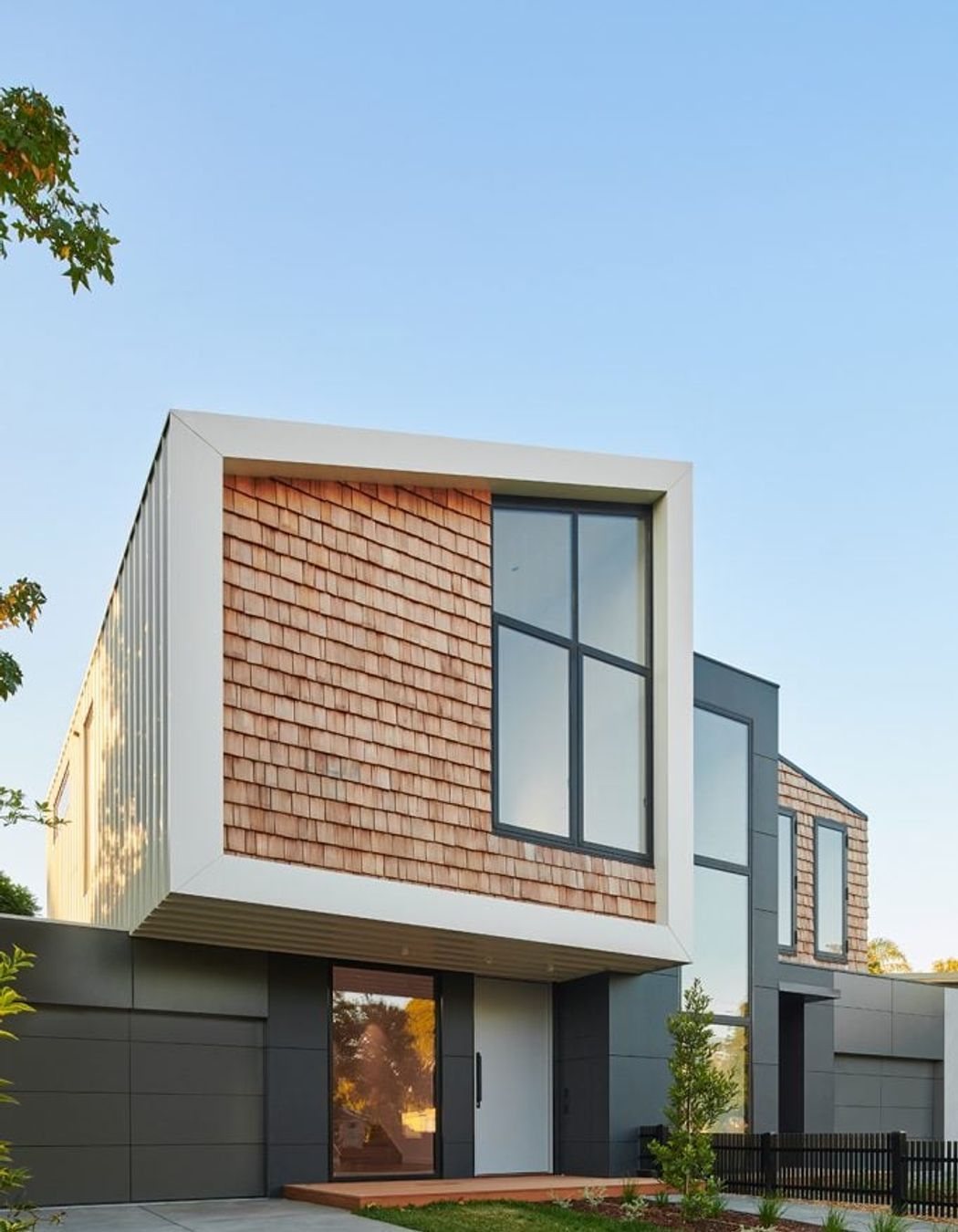 This Pinewood Townhouse showcases an eye-catching exterior. Photography by Veeral.