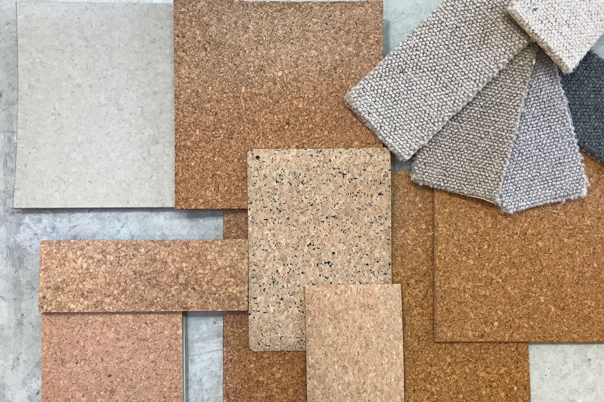 Cork is experiencing a revival, not only as a floor covering, but as a wall covering too. Hayley selected a cork wall covering by Dekwall in her materials board.