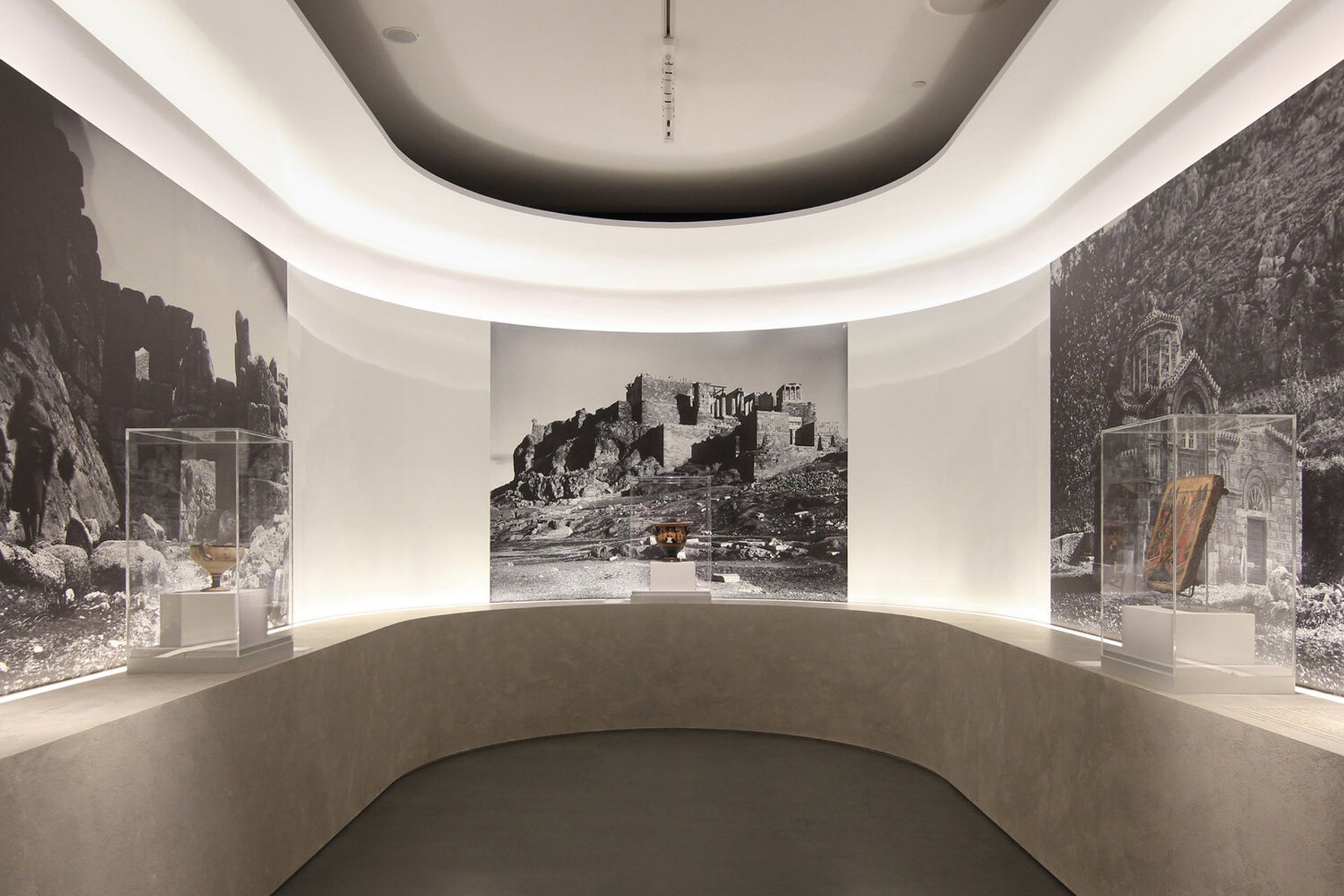 The Nicholson Galleries, Chau Chak Wing Museum at The University of Sydney