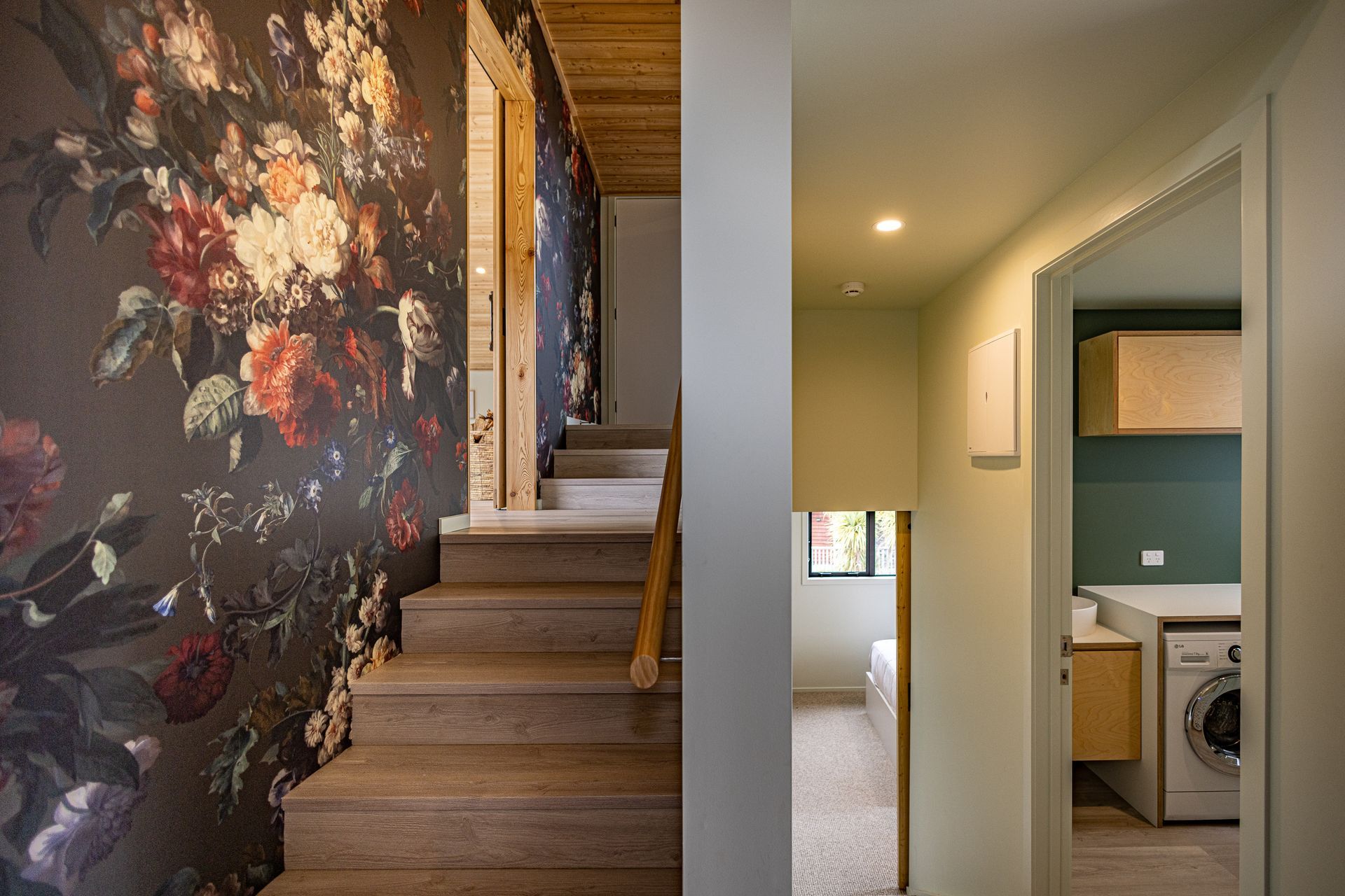 Built over seven levels, Twin Peaks packs in a lot of content on a tight site.