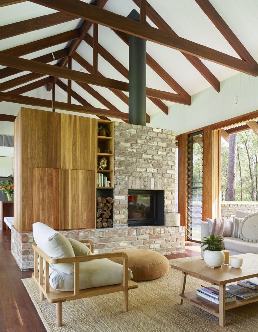 Double Sided Fireplaces: Two Is Always Better Than One