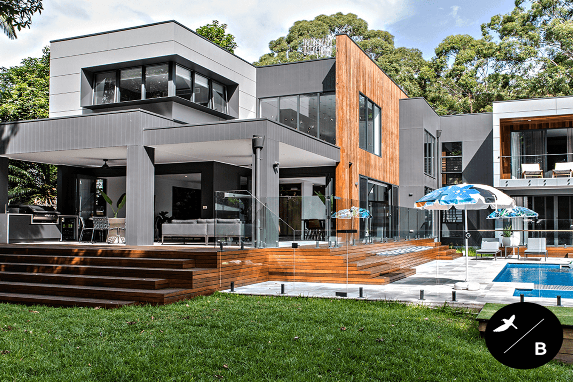 ‘Benjamin Residence’. Interior Design & Furniture Curation: Birdblack Design Building Design: South Coast Building Design Build: Saltbox Building Co Photography: The Palm Co Videography: PipeWolf Media