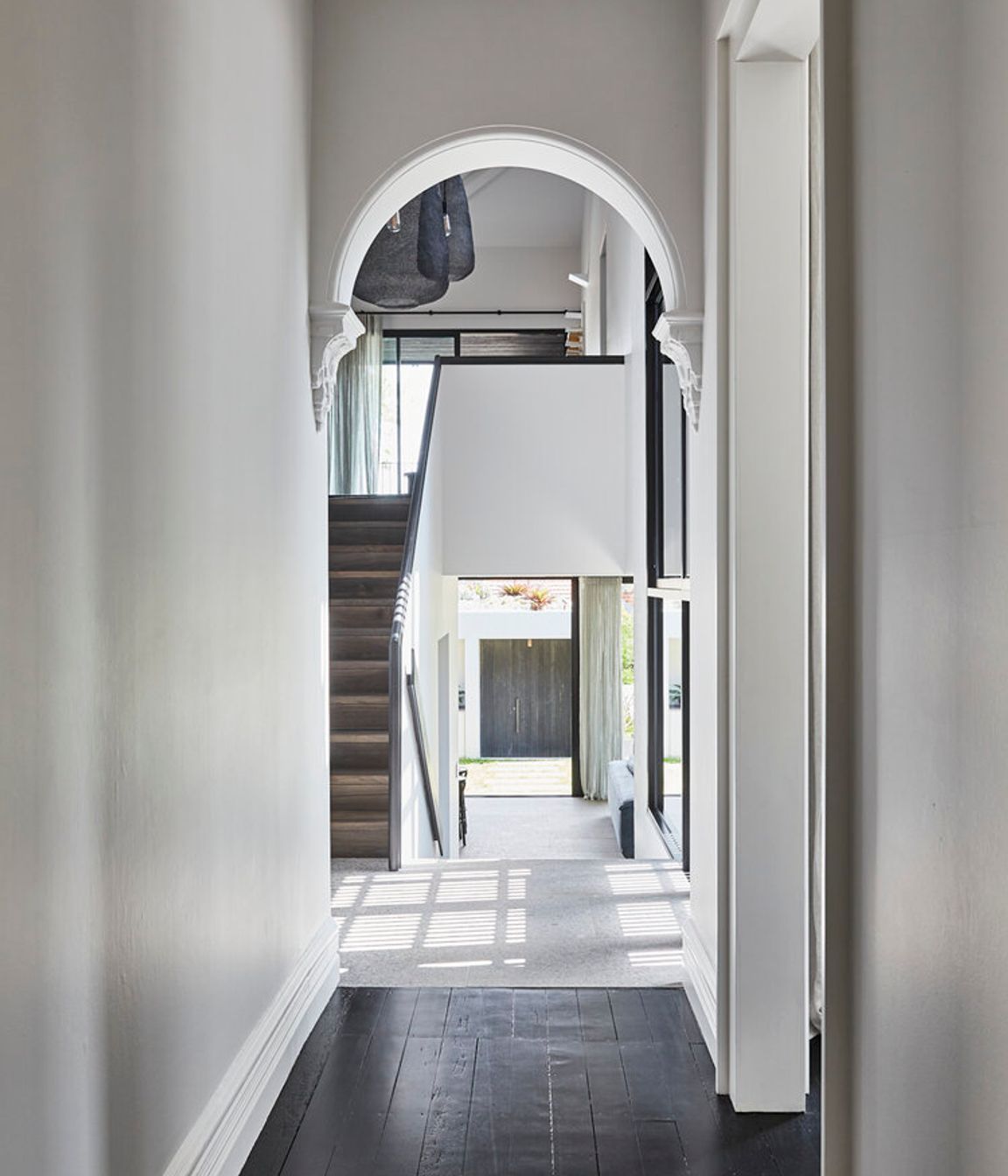 Mosman House by To The Mil | Photography by Pablo Veiga