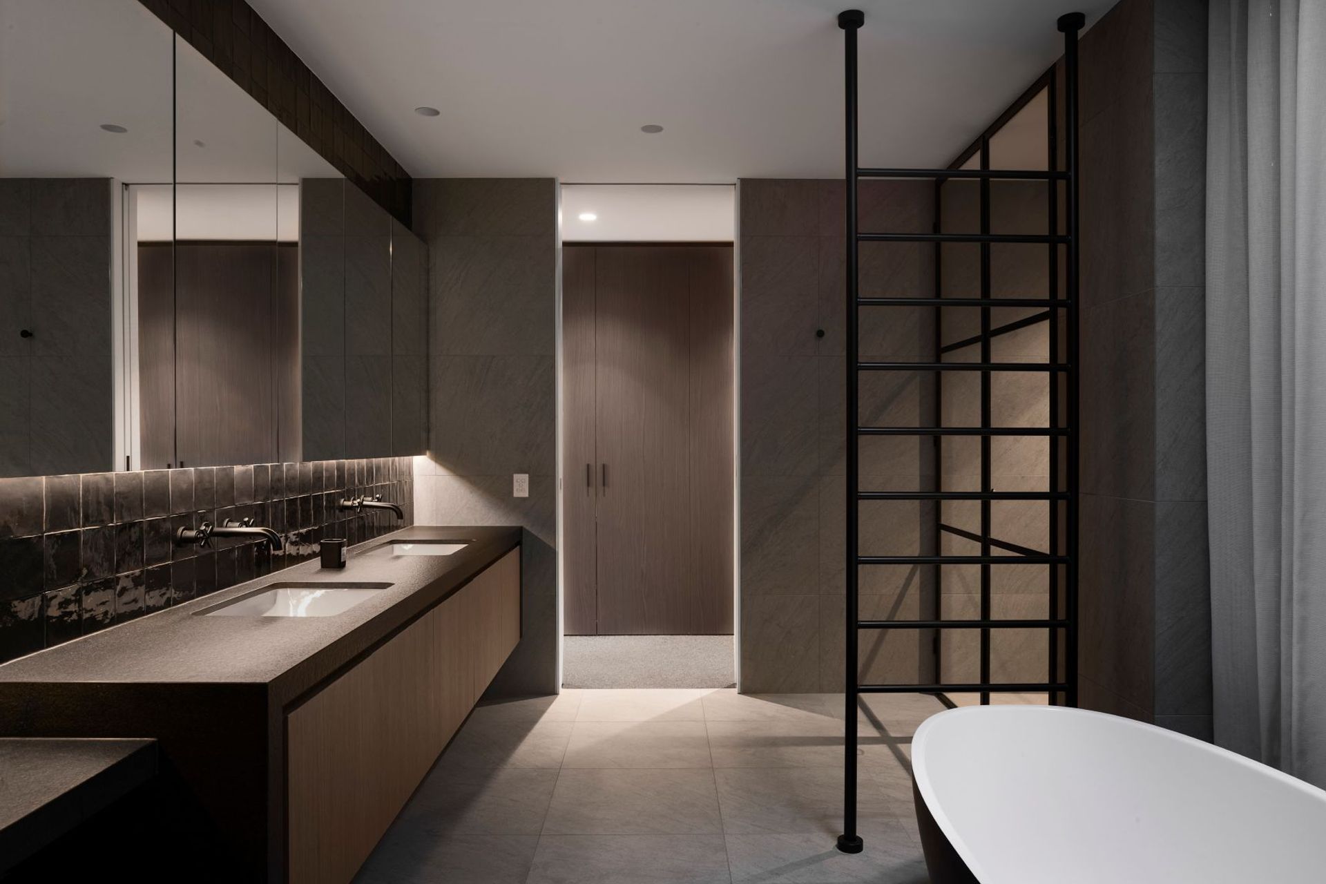 Sussex Residence by mckimm | Photography by Luke Butterly