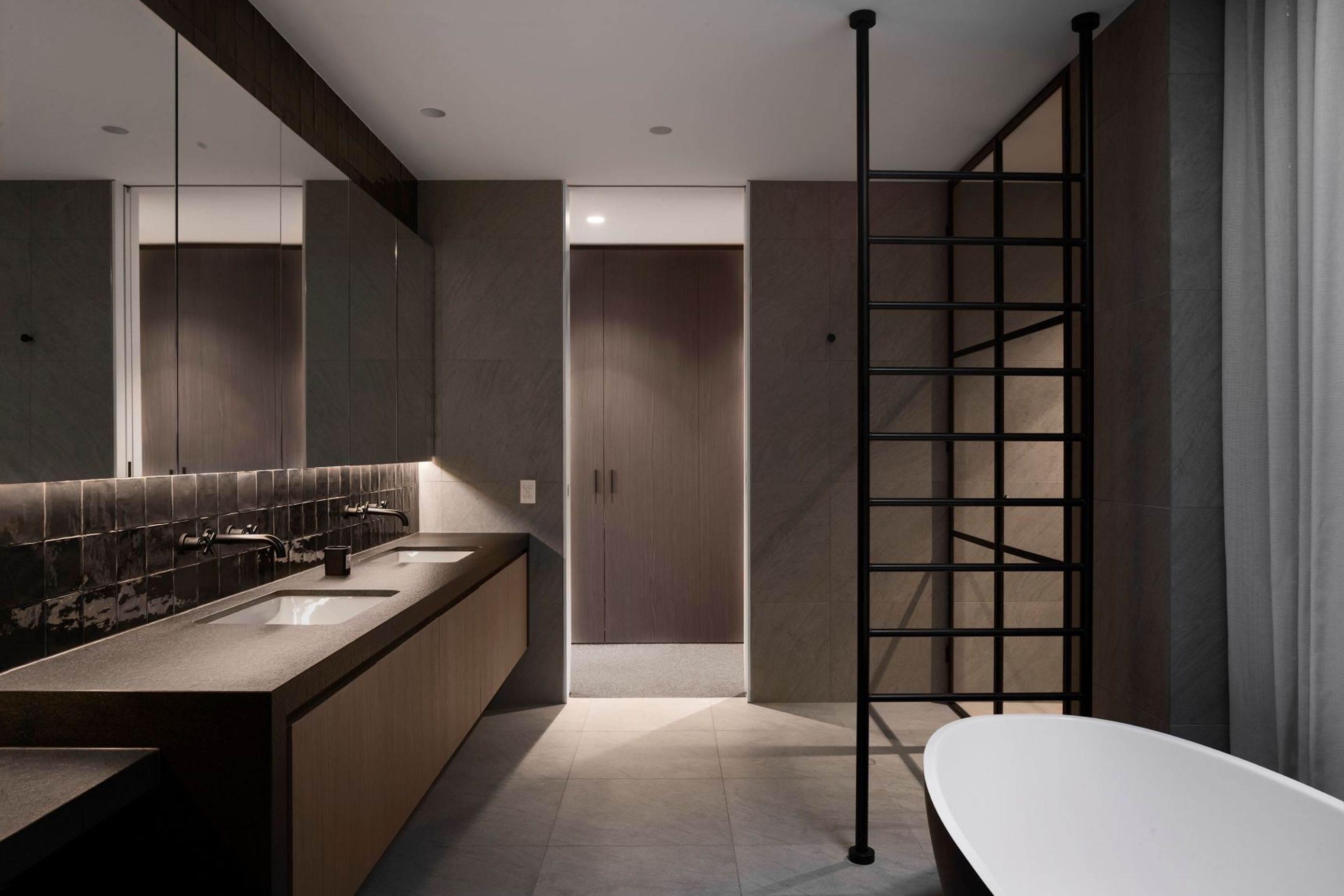 Sussex Residence by mckimm | Photography by Luke Butterly