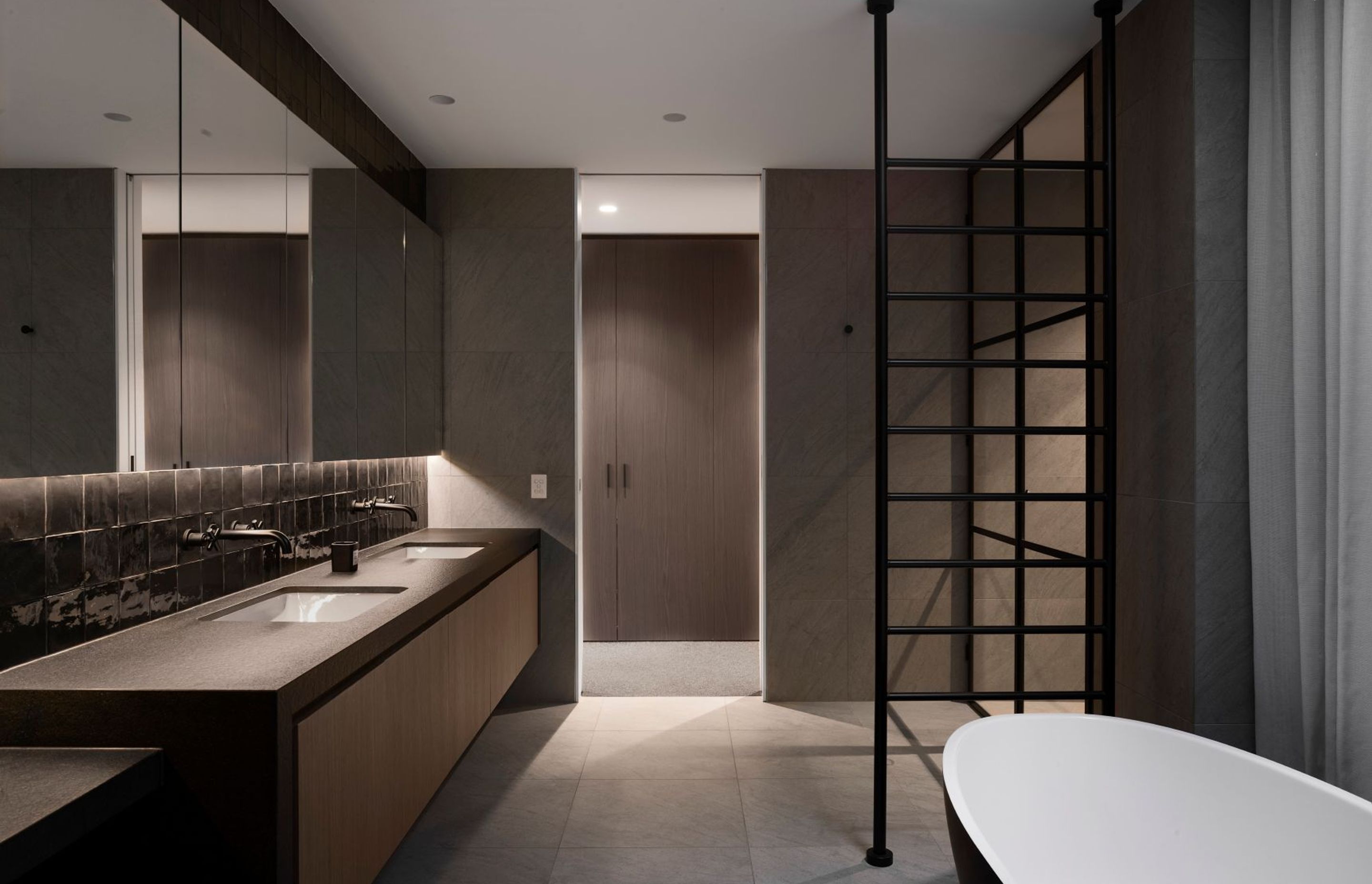 Sussex Residence by mckimm | Photography by Luke Butterly