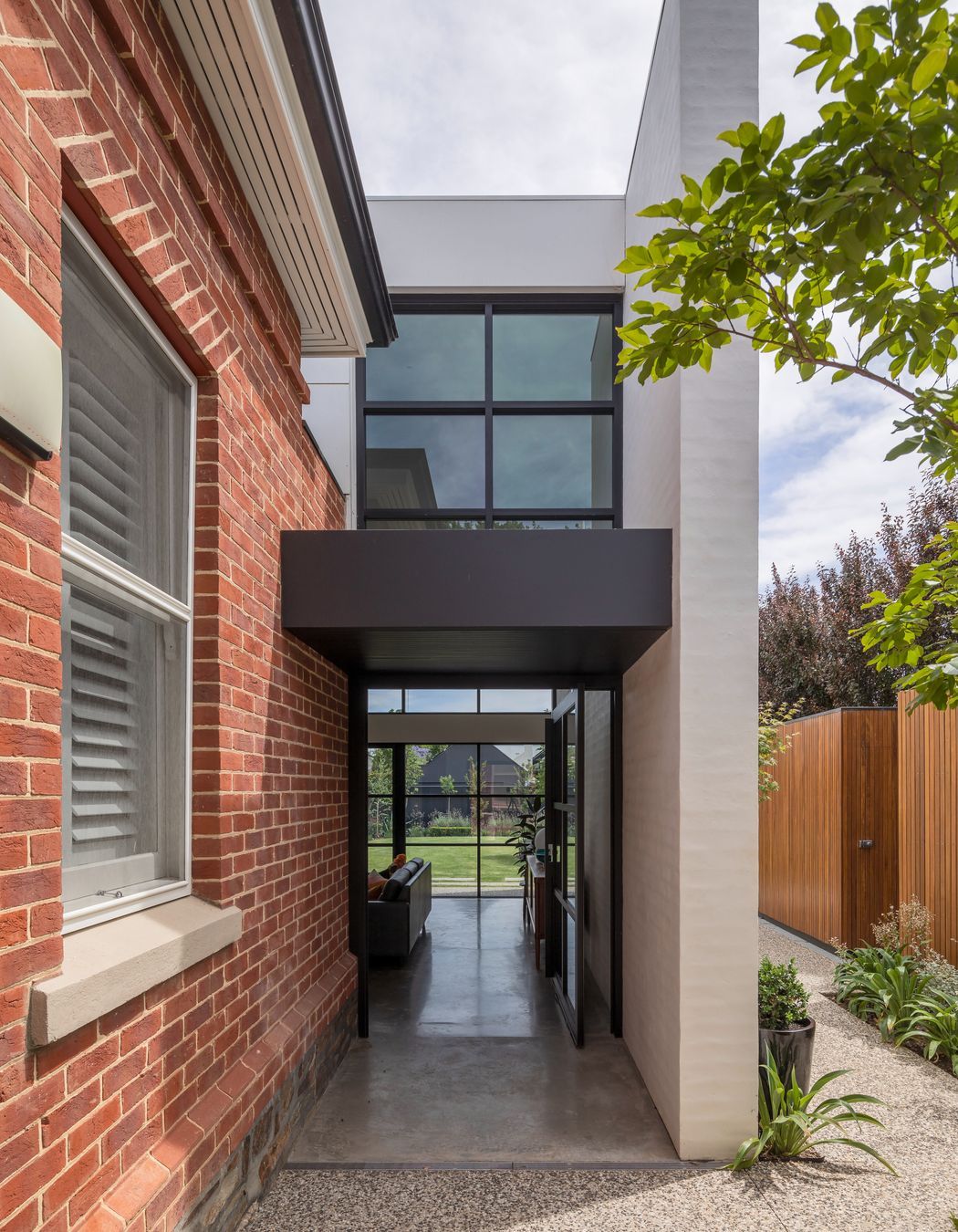  Doyle Residence by Glasshouse Projects | Photography by Aaron Citti