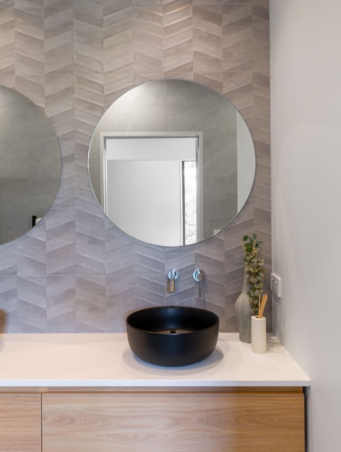 The tiling in this home was installed by A2D Tiling. The team are specialists in the art of meticulous and challenging tile installations in all types of floor and wall applications in architectural and high-end builds.