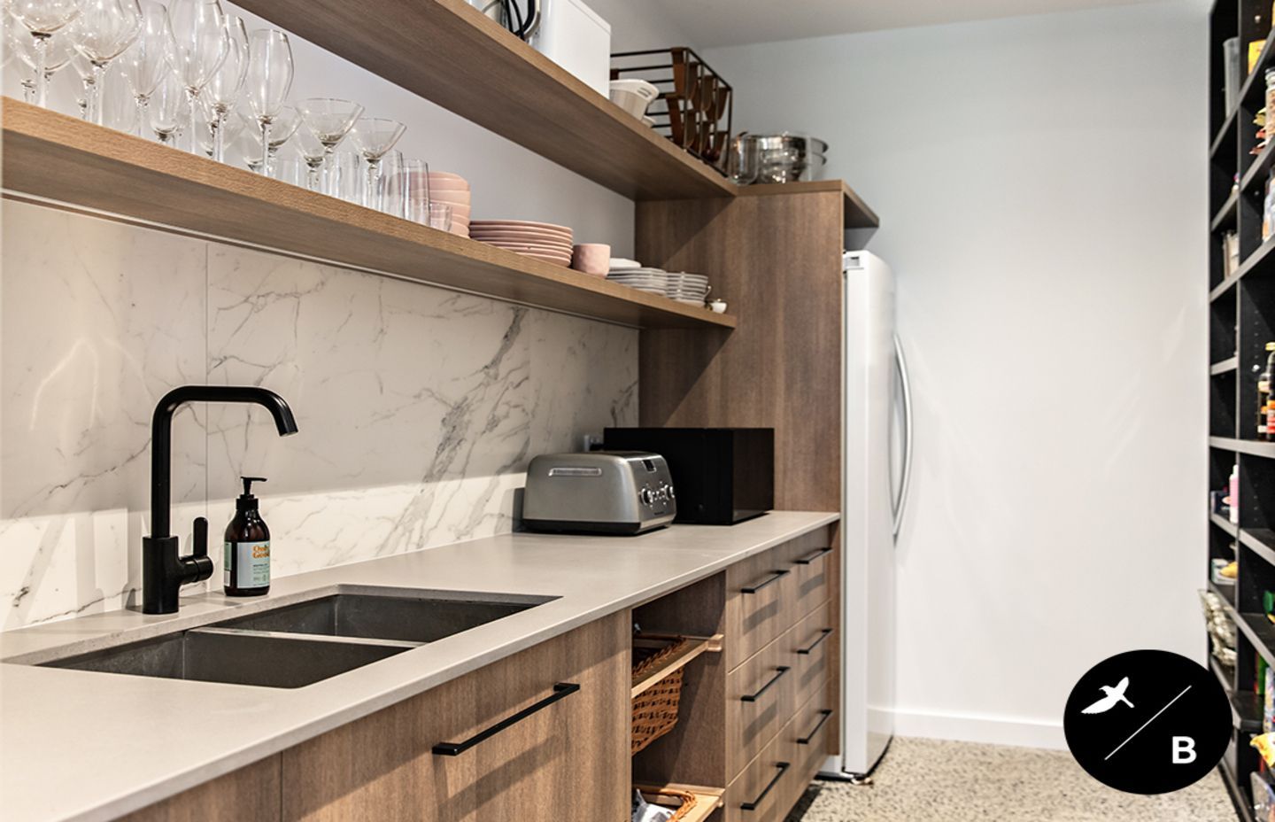 ‘Benjamin Residence’ Interior Design: Birdblack Design Building Design: South Coast Building Design Build: Saltbox Building Co Photography: The Palm Co Videography: PipeWolf Media