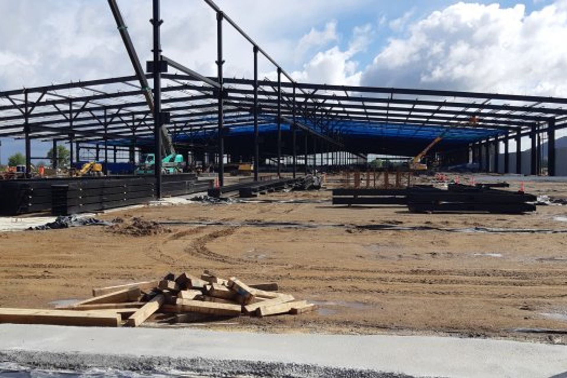 Quality and quantity on massive APL building