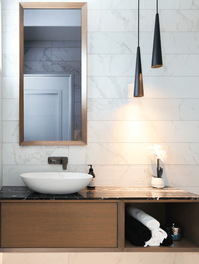 How to choose the right lighting for your bathroom vanity