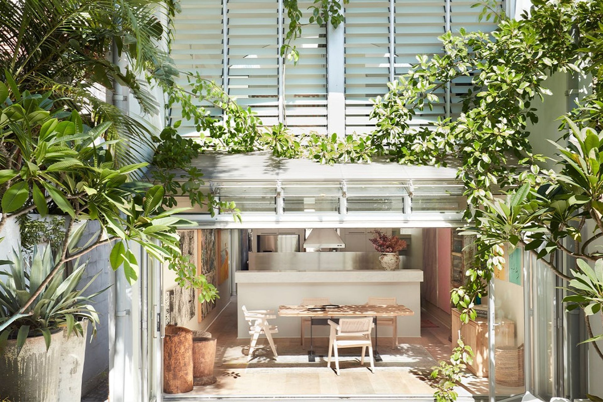 230920MCMHomesJournal13Desktop1650x.jpg