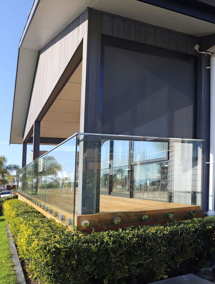 Control the breeze with a Securo Exterior Blind