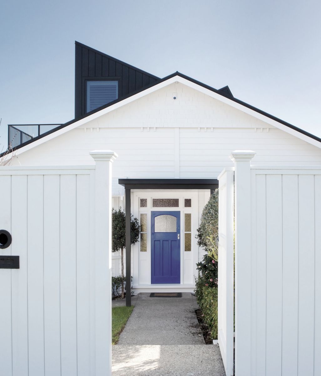 21 front door entrance ideas for New Zealand homes