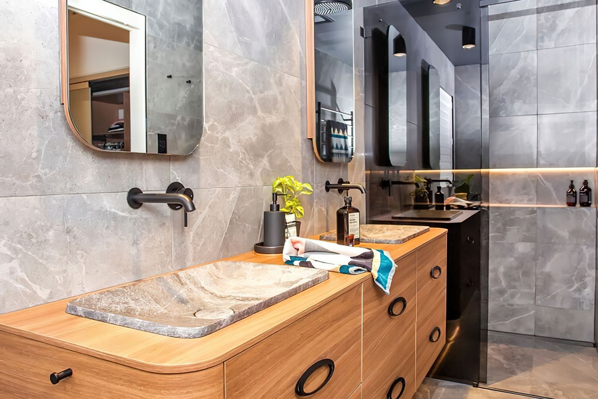 Finalist Small Bathroom