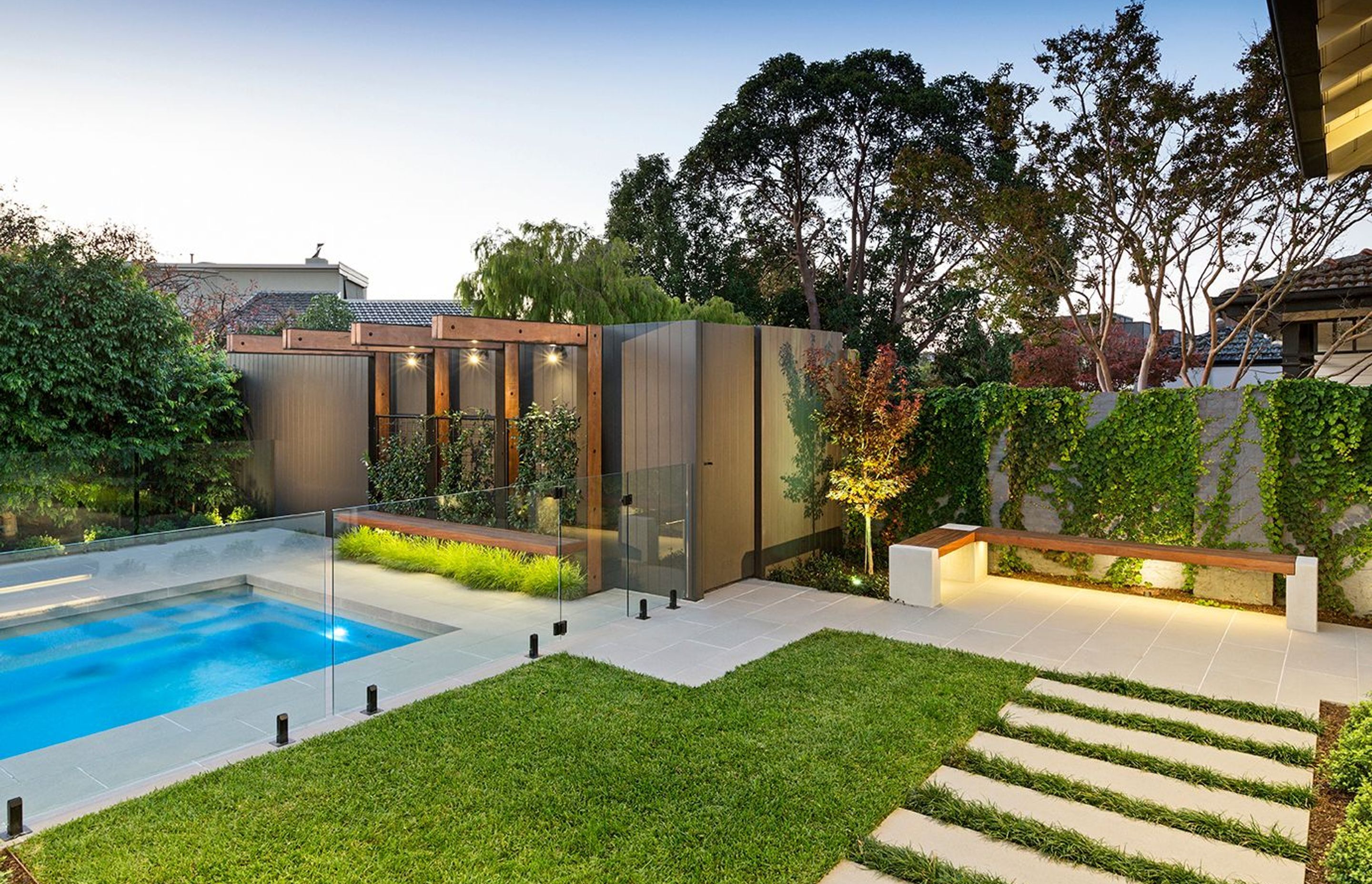 Glen Iris by Anthony Scott Landscape Design | Photography by Patrick Redmond