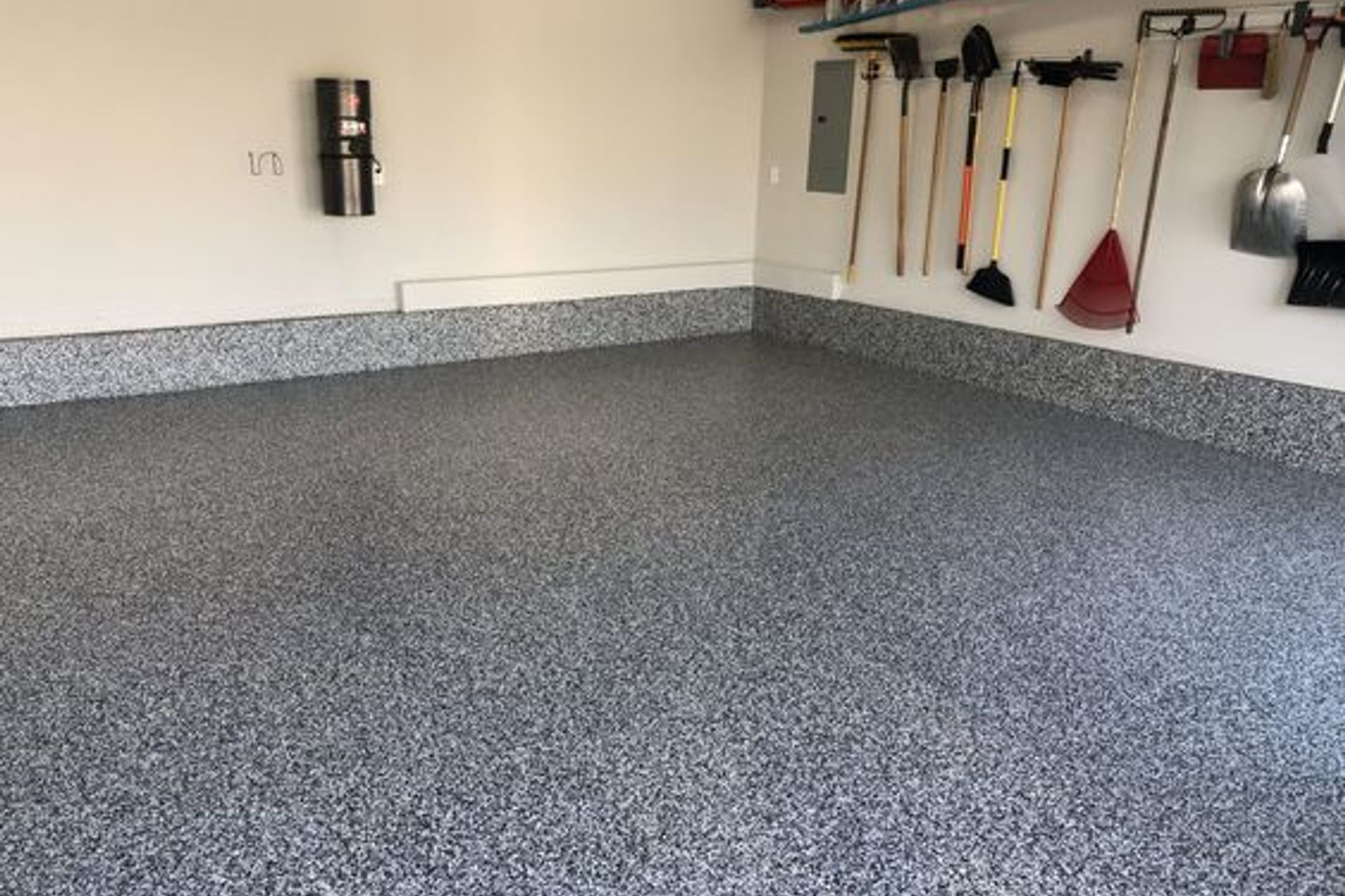 How to Paint Your Concrete Garage Floor for the Perfect Look