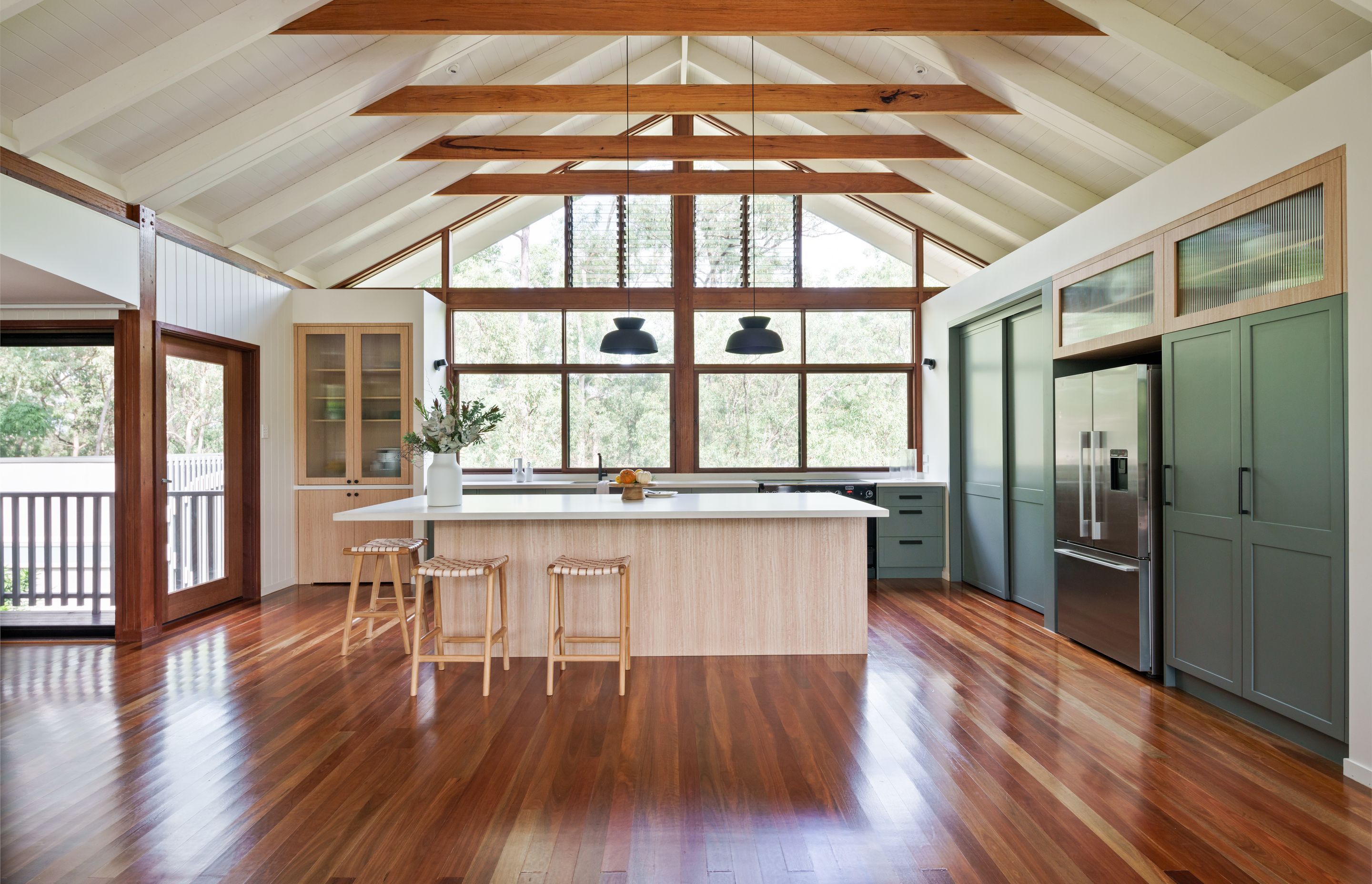 Warner Kitchen by Jayne Air Interiors | Photography by Alain Bouvier